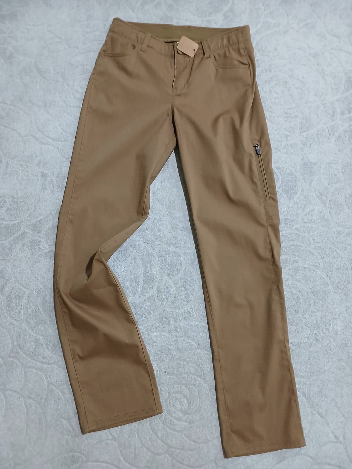 *언더아머 베이지 기능성 팬츠 (28-29) 남녀공용 상품이미지1