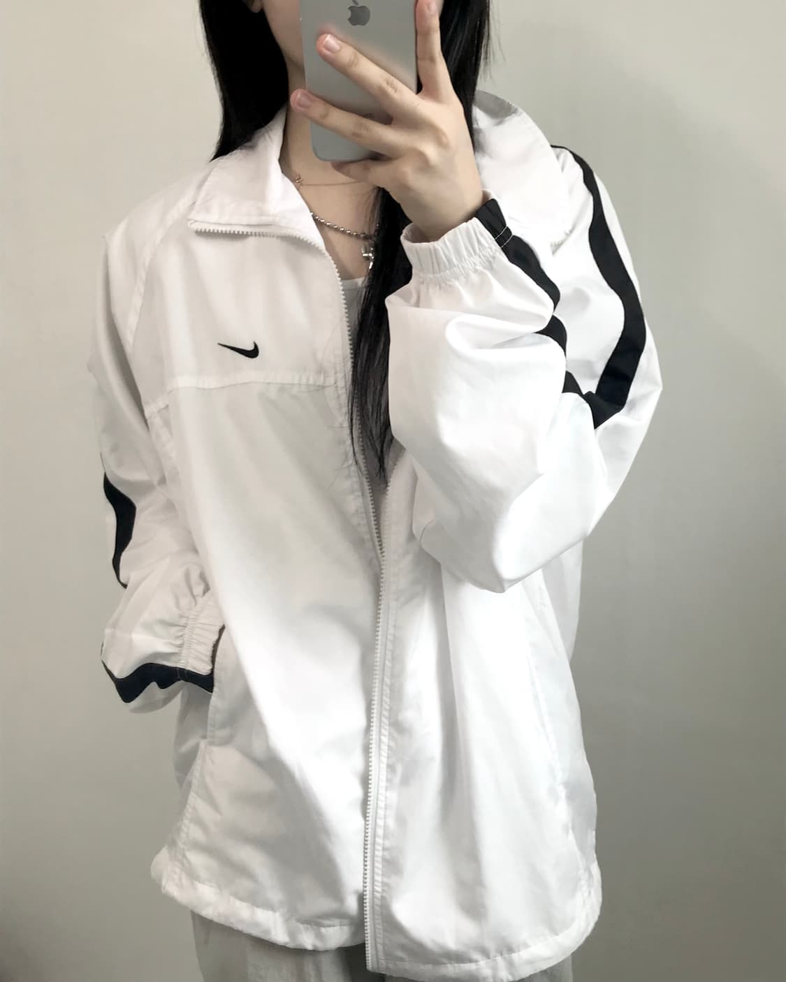 NIKE 화이트 바람막이 트랙탑  상품이미지3