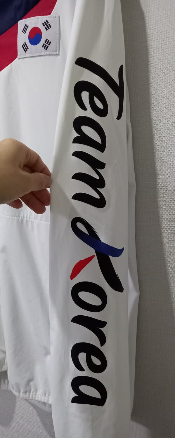 노스페이스 팀코리아 국대 바람막이 자켓 100/L 상품이미지3