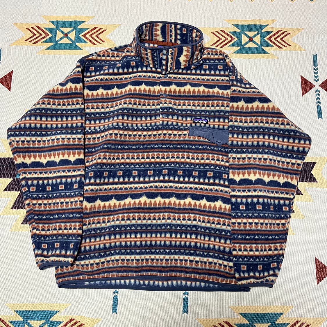 파타고니아 신칠라 패턴 스냅티 XL 상품이미지1