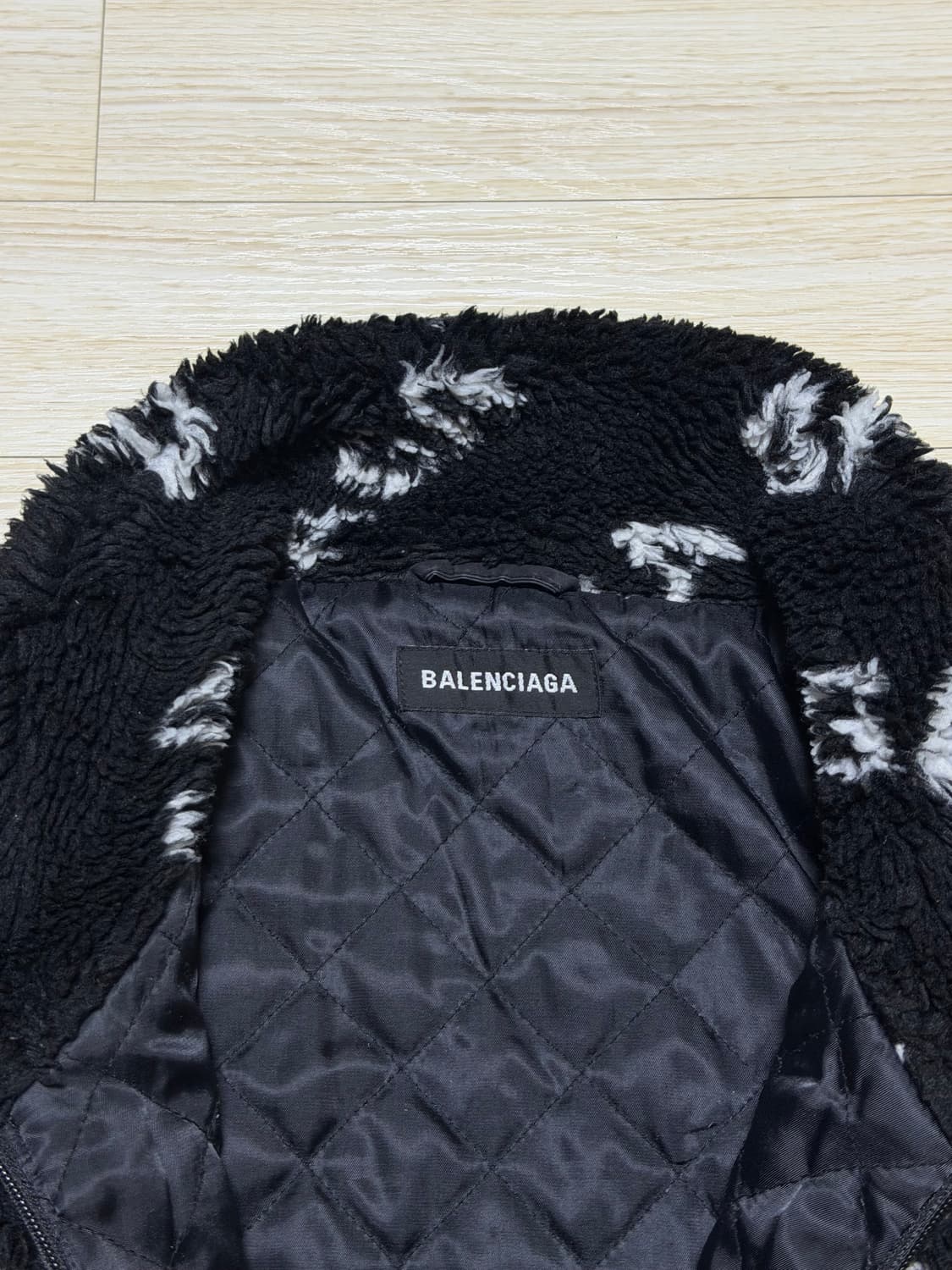 Balenciaga 발렌시아가 멀티로고 퍼 플리스 집업 자켓 50 상품이미지3