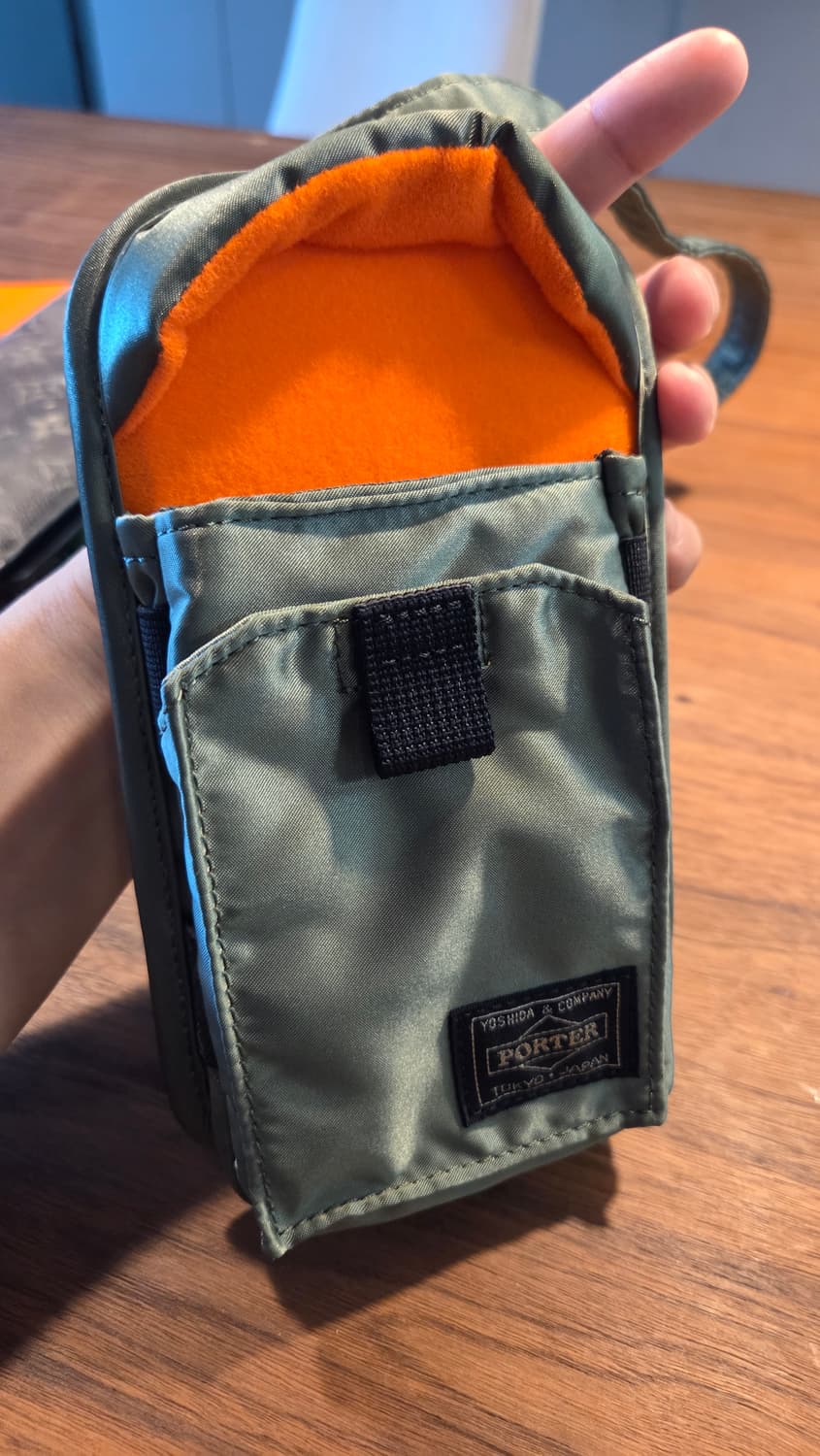 요시다포터 핸드폰백팝니자. 상품이미지5