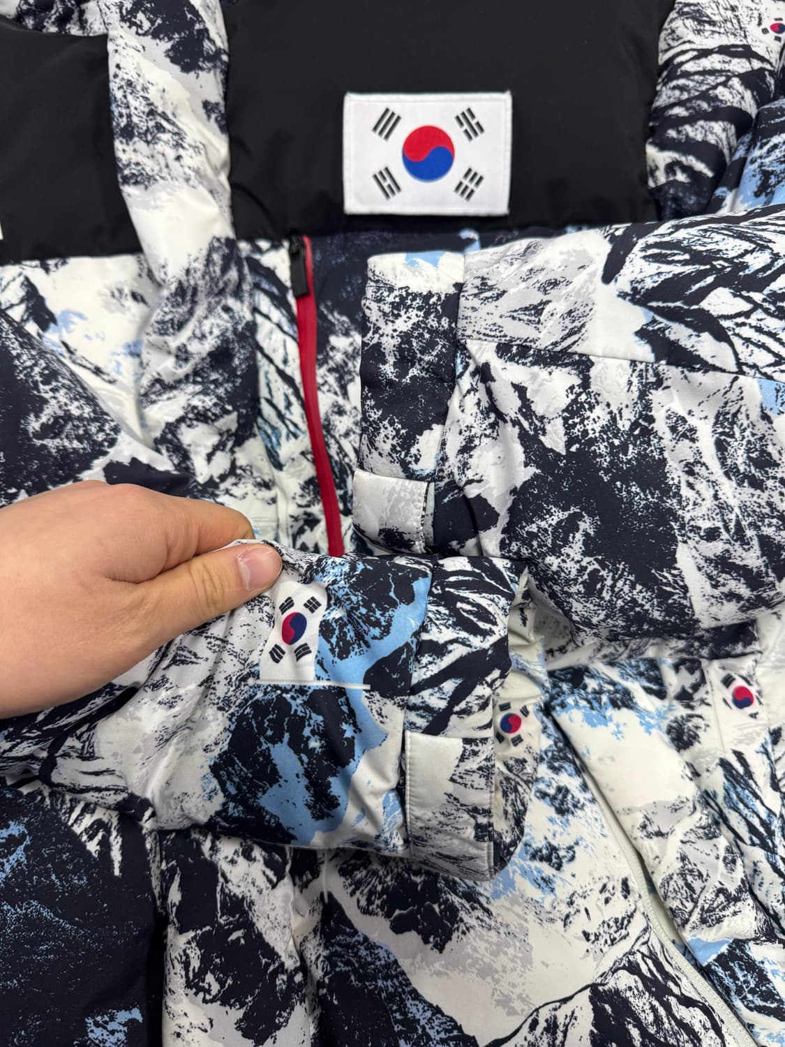 노스페이스 22베이징 설산 국대 팀코리아 눕시 패딩 105 상품이미지4