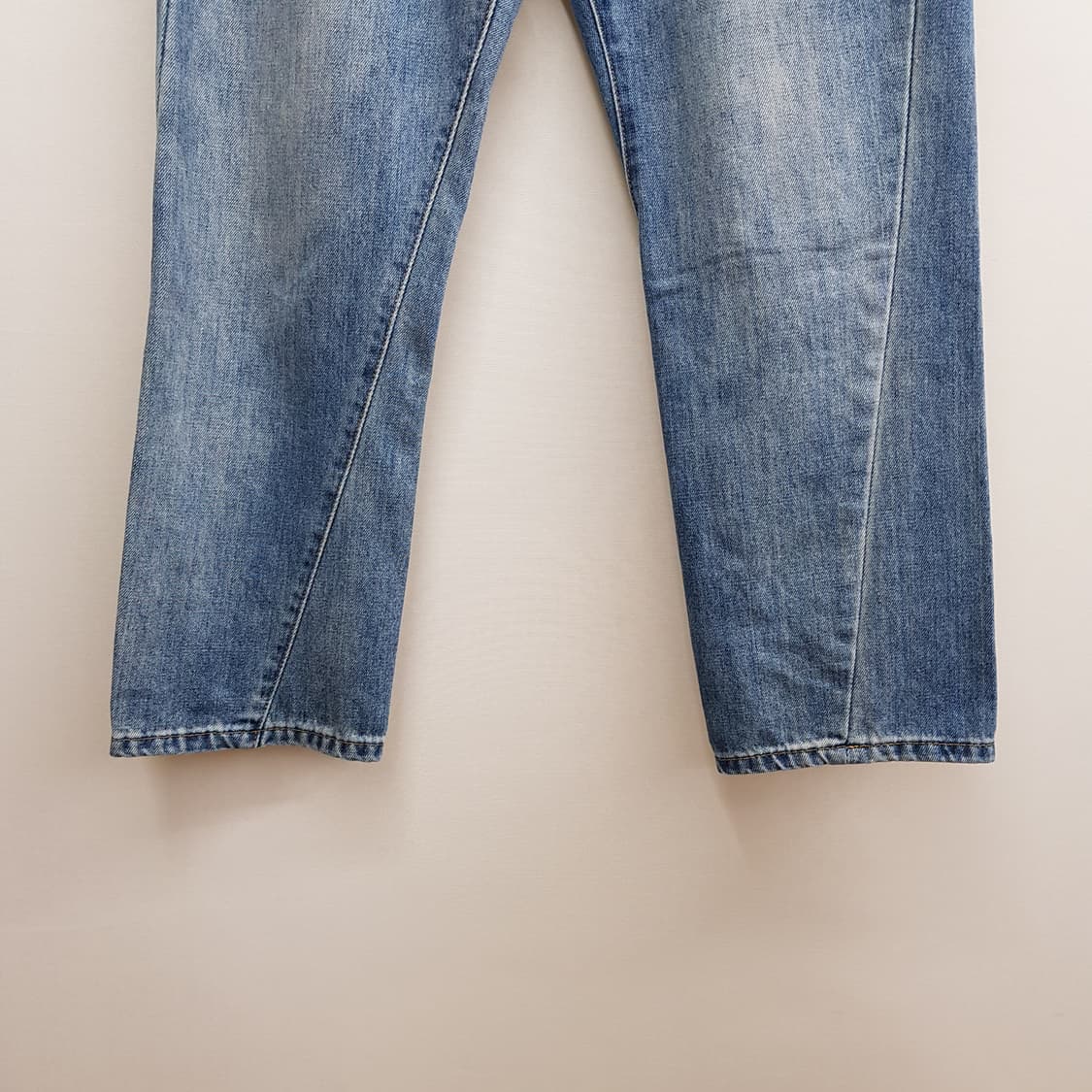 토템 블루 워싱 스트레이트 데님 팬츠 27사이즈 상품이미지3