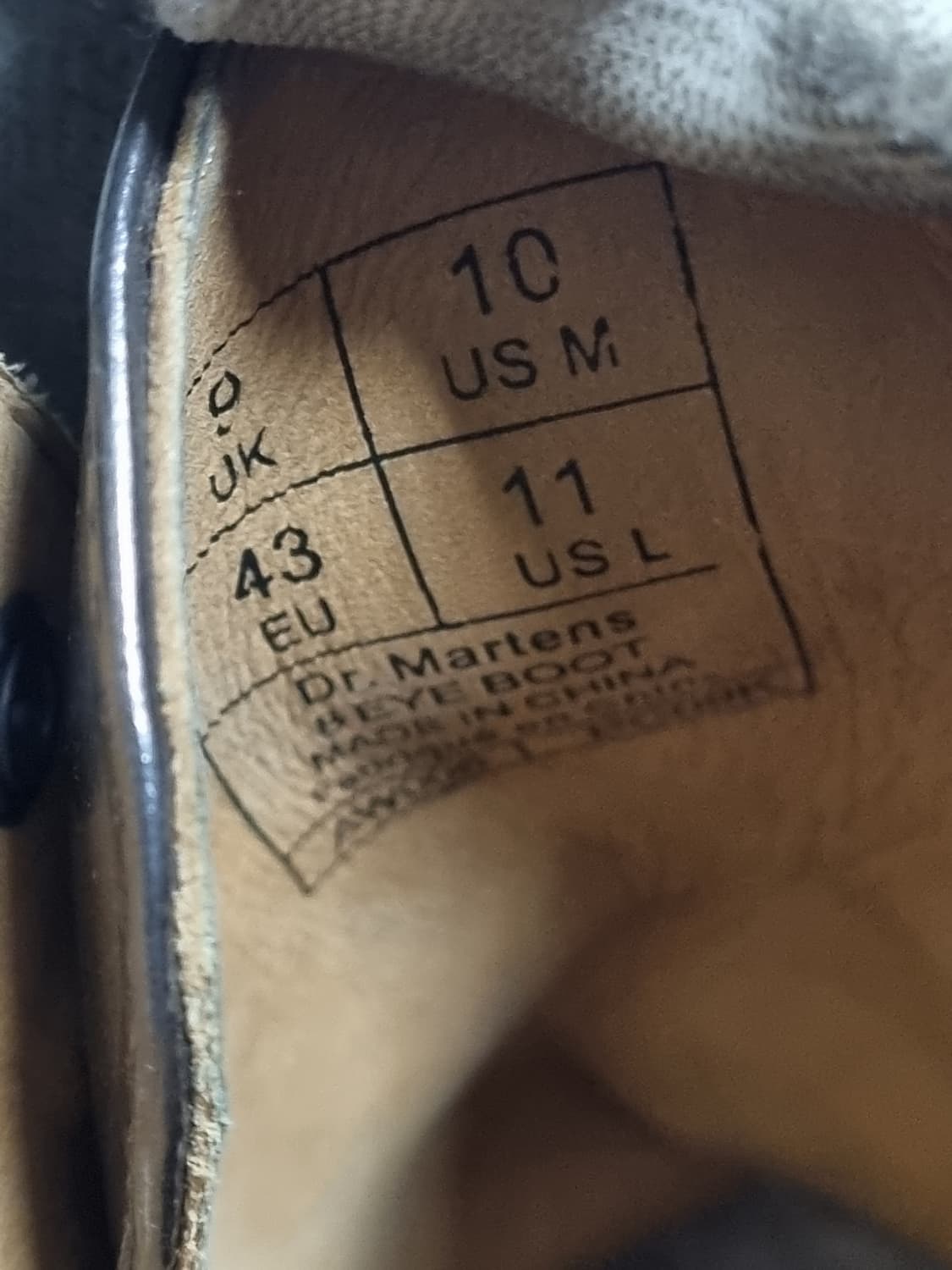 닥터마틴 라프시몬스 8홀 워커 상품이미지6