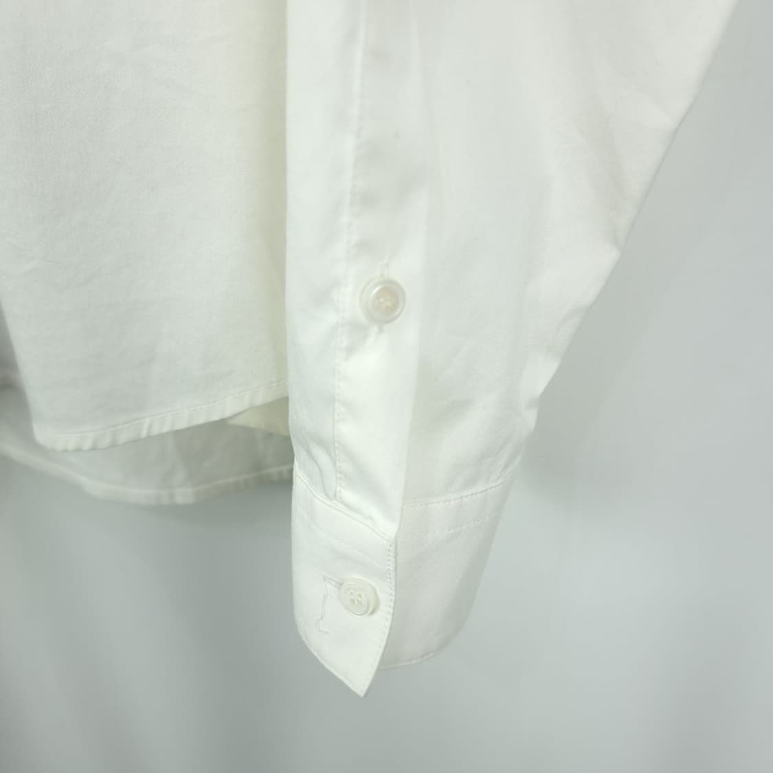 [우영미] 16 F/W 언발란스 카라 화이트 셔츠 P01512 상품이미지6