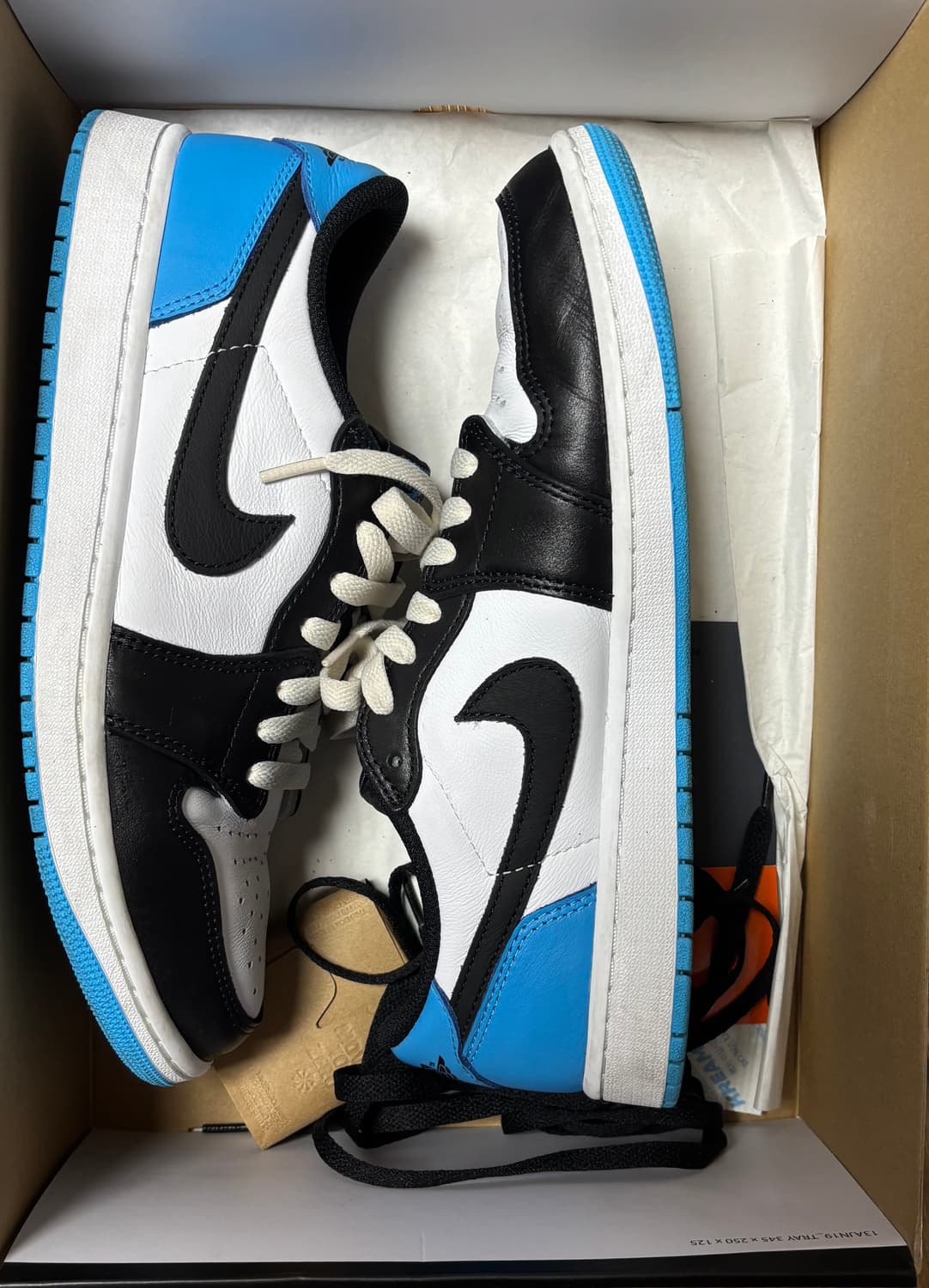 나이키 조던 로우 블랙 앤 다크파우더 블루 280 상품이미지2