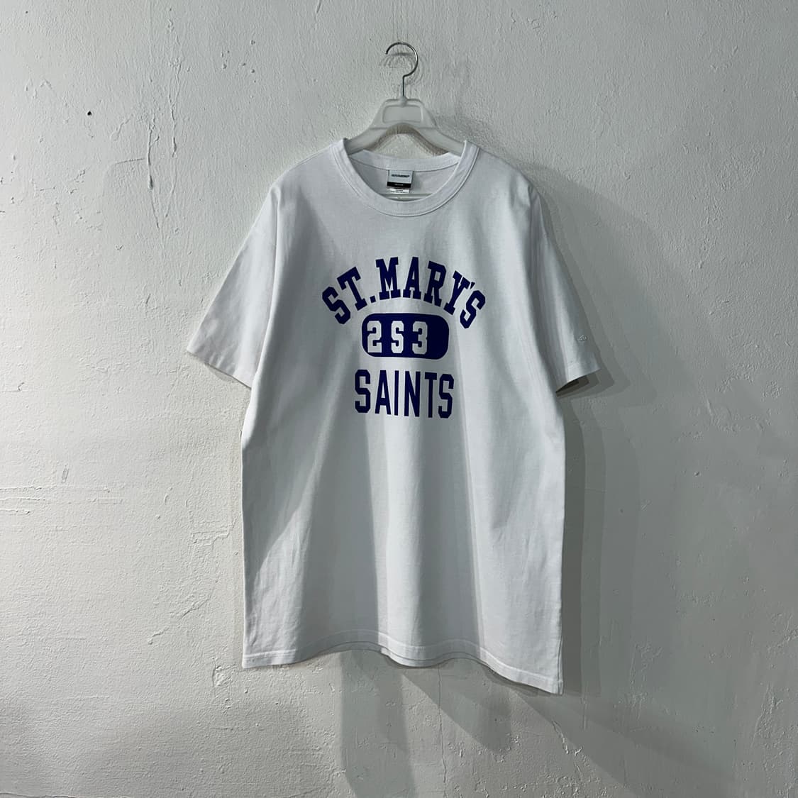 아웃스탠딩 반팔티 M 상품이미지1