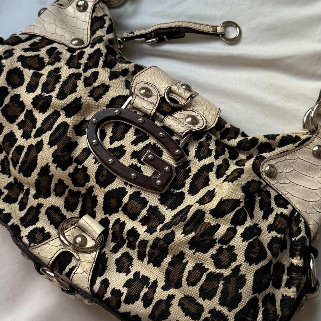 00‘s 레어 게스 갸루 호피백 아카이브  펑크 y2k 레오파드 가방 상품이미지3