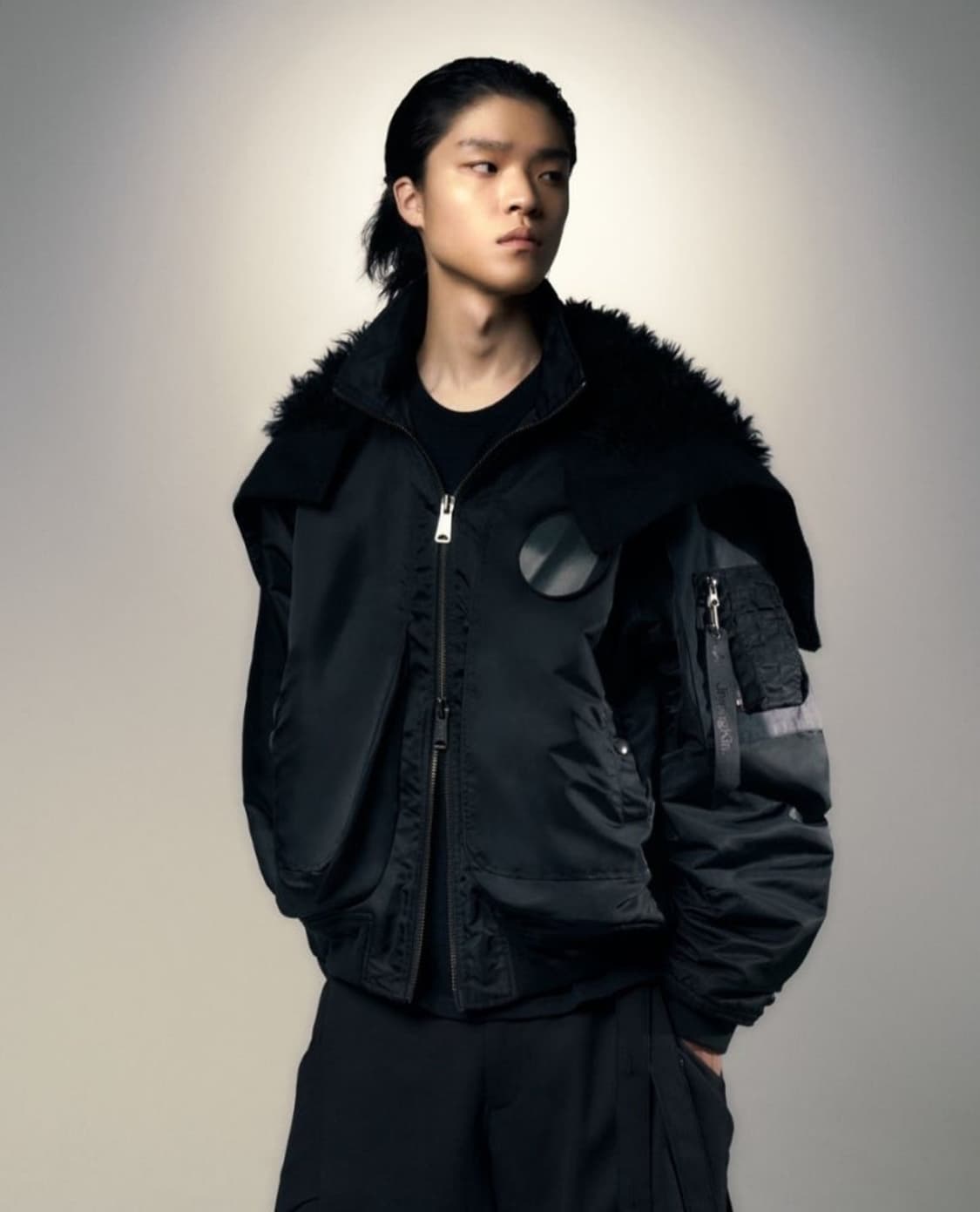 지용킴 X 알파린더스트리 선블리치 패딩 상품이미지9