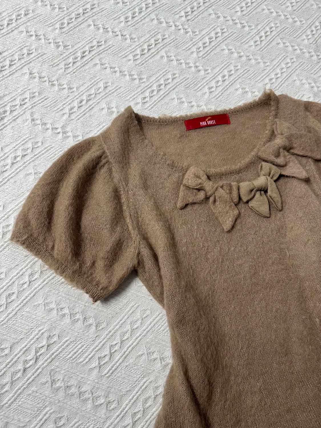 핑크하우스 모헤어 혼방 퍼프 슬리브 니트 탑 상품이미지3