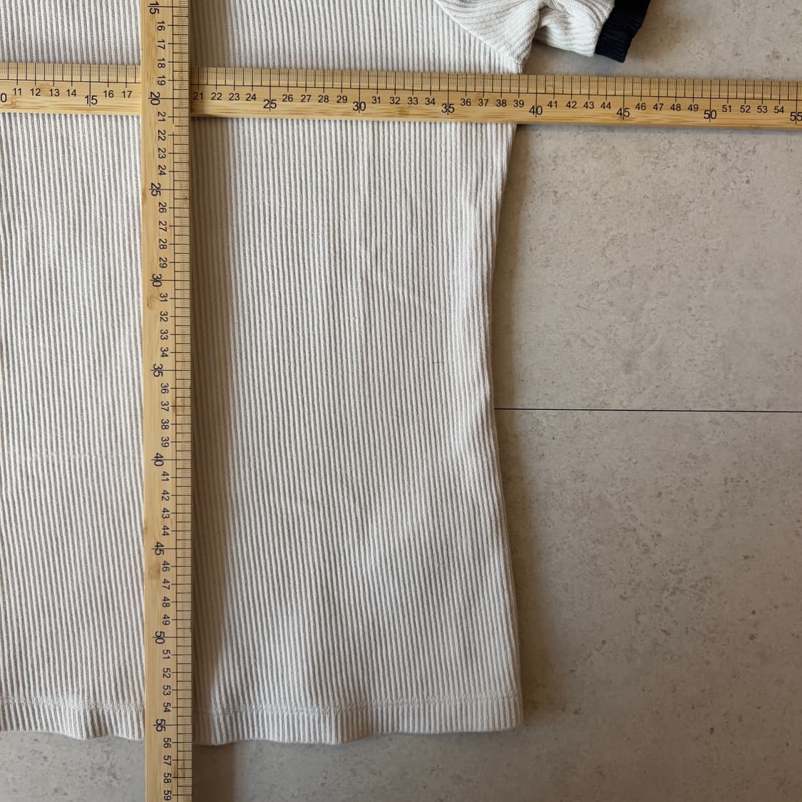 아디다스 오리지널스 크림 골지 슬림핏 반팔티 XS 상품이미지8
