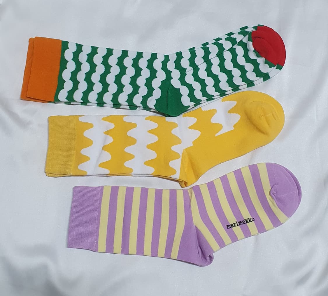 옐로우 퍼플 그린 오렌지 레드 스트라이프 물결 도트 마리메꼬 양말 상품이미지3