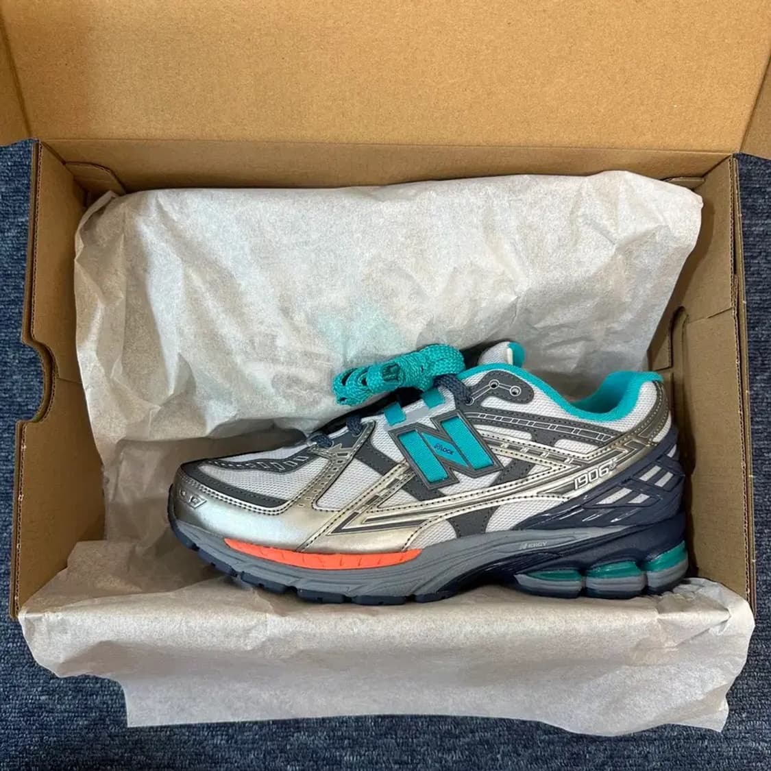 [265] THE WHITAKER GROUP x 1906U STEEL 상품이미지10