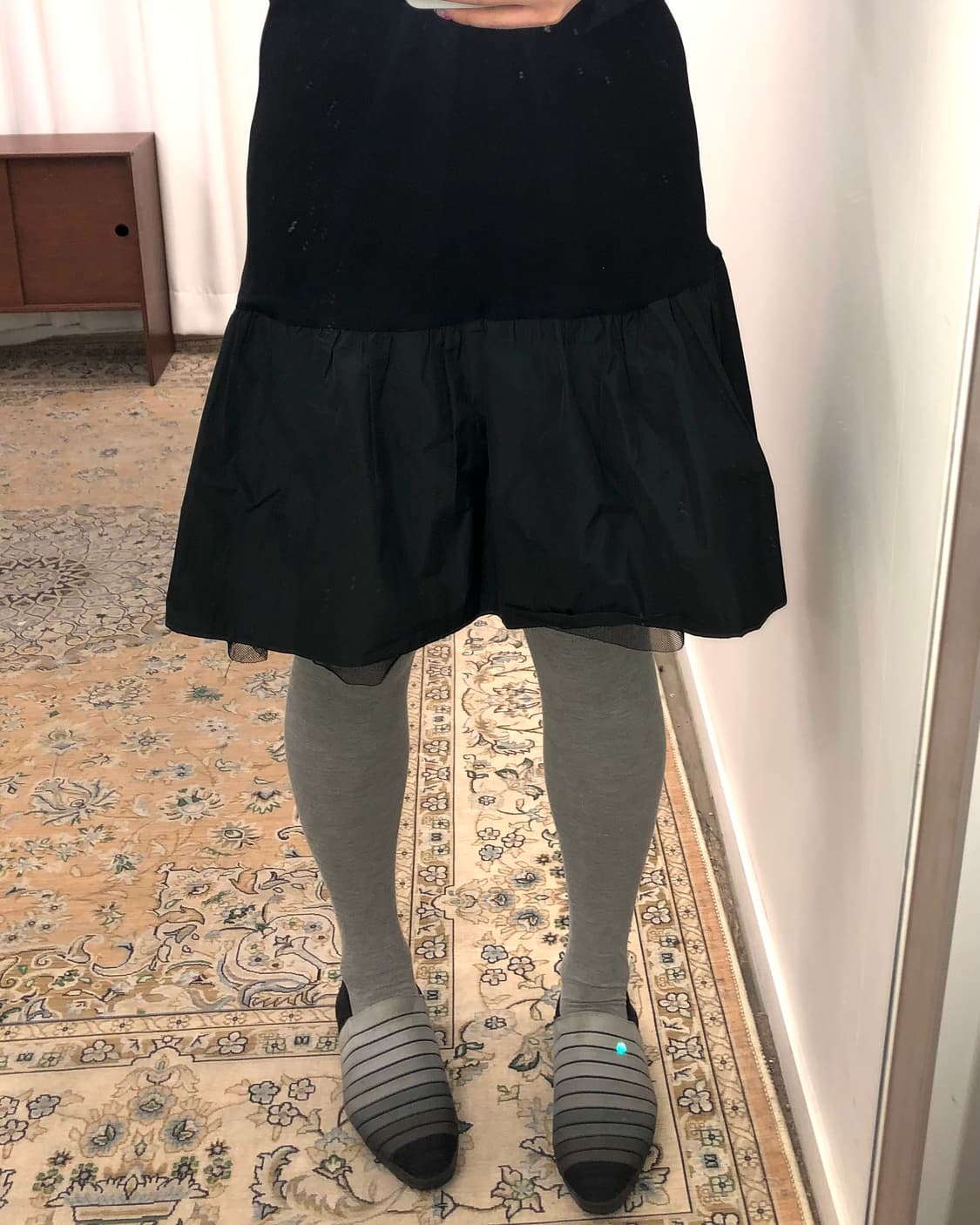 블랙 펌킨 미디 스커트 상품이미지1