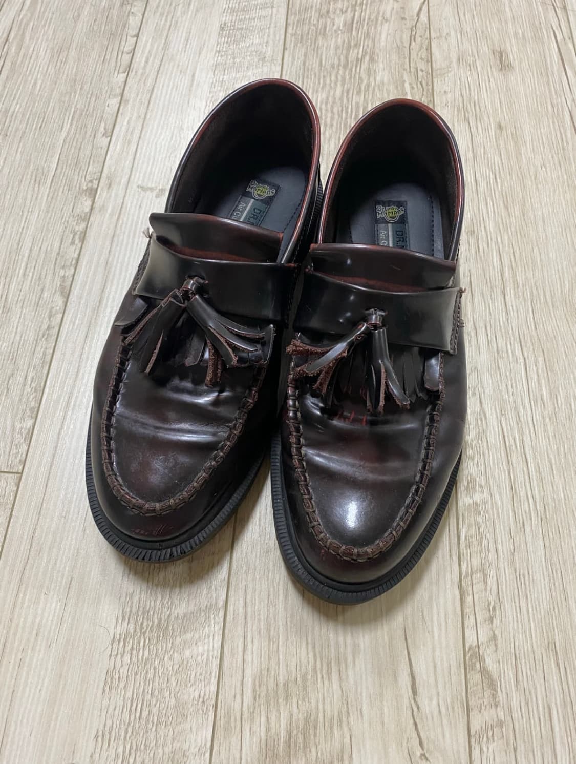 닥터마틴 아드리안 체리우드 260 상품이미지1