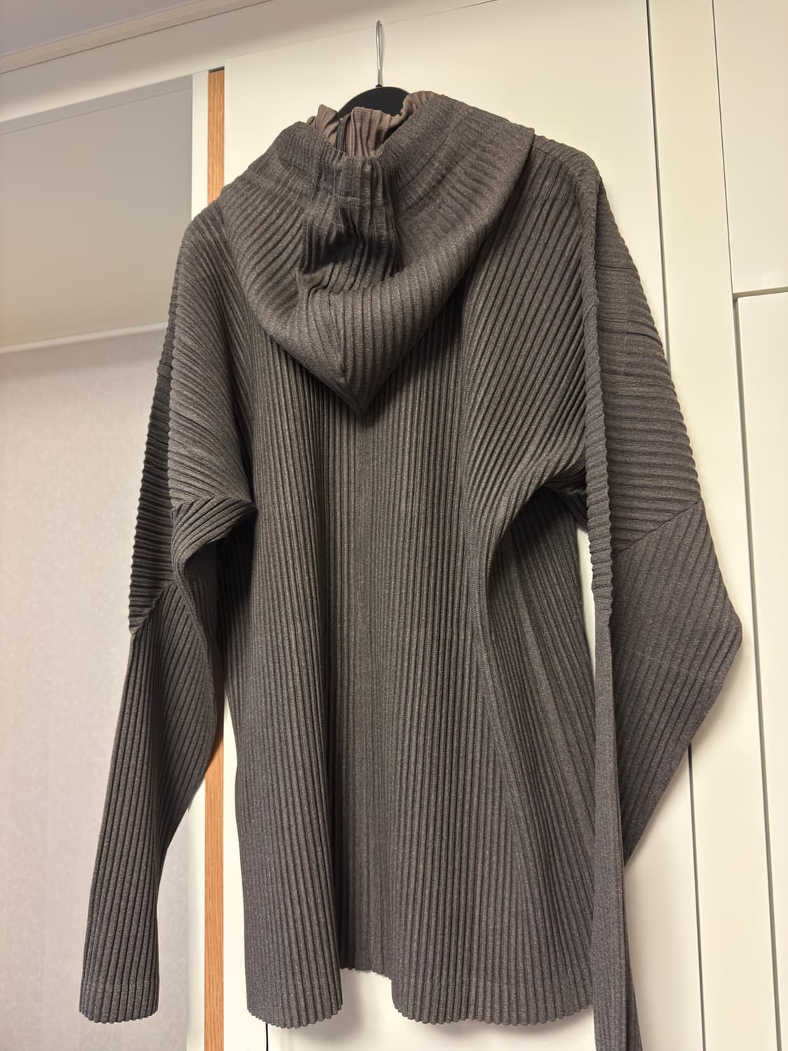 옴므플리세 후드 집업 상품이미지2