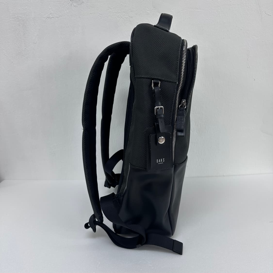 DAKS 닥스 레더 배색 비즈니즈 백팩 가방 상품이미지4