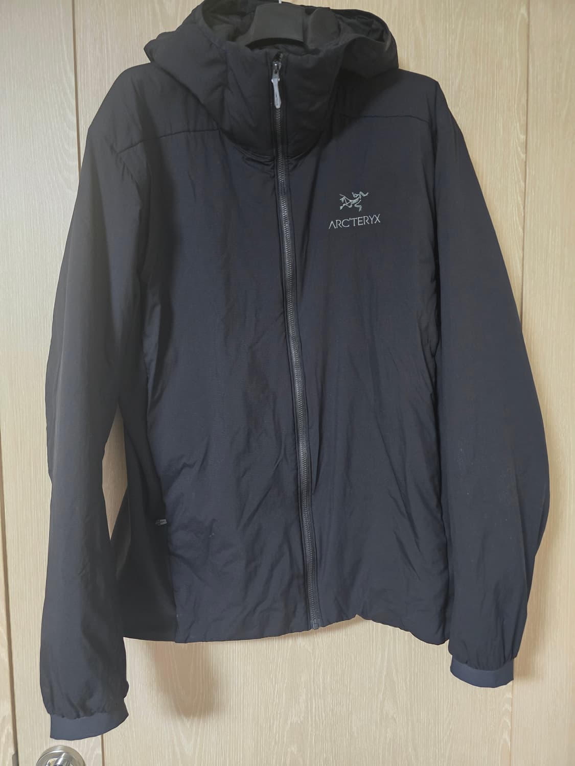 아크테릭스 아톰 LT후디 L사이즈 상품이미지1