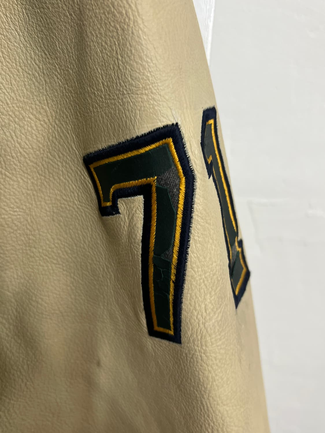 MLB F&F 오클랜드 애슬레틱스 카우레더 바시티 점퍼 상품이미지3