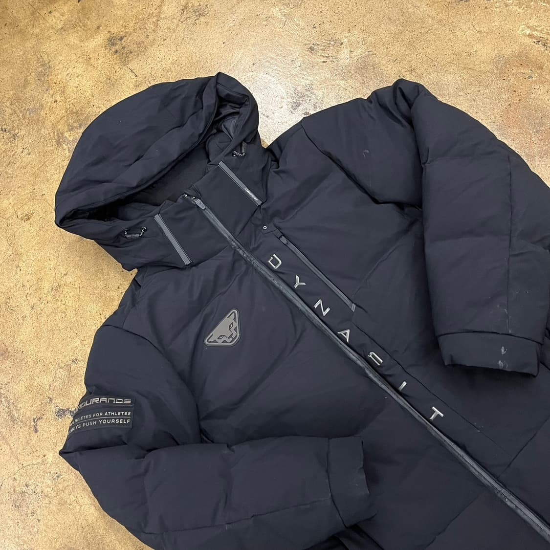[정품/XL] 다이나핏 블랙 패딩 점퍼 b10 상품이미지1
