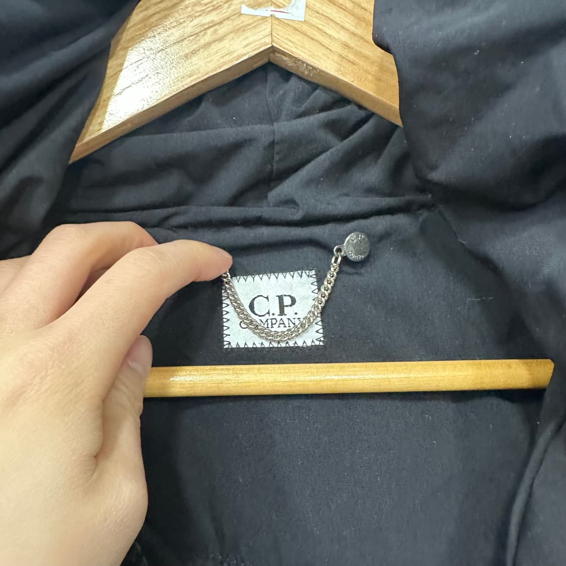 CP컴퍼니 고글 덕다운 패딩 상품이미지3