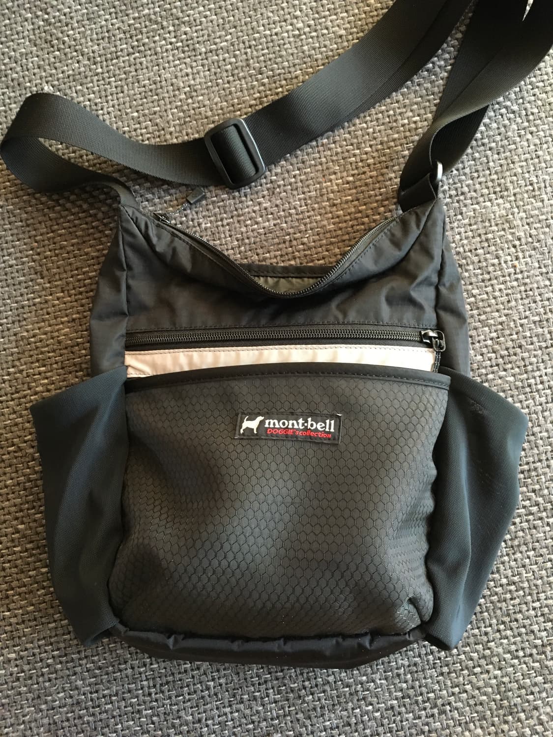 몽벨 크로스백 상품이미지1