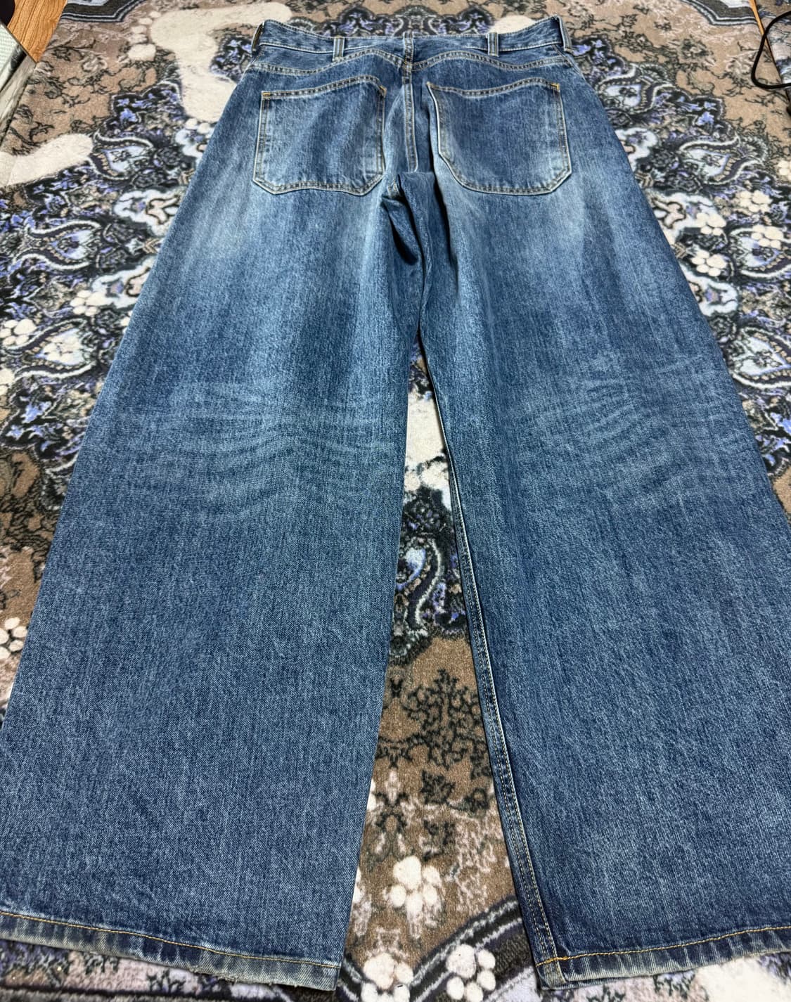 해칭룸 Wide Curve Jeans Washed Blue {3} 상품이미지4