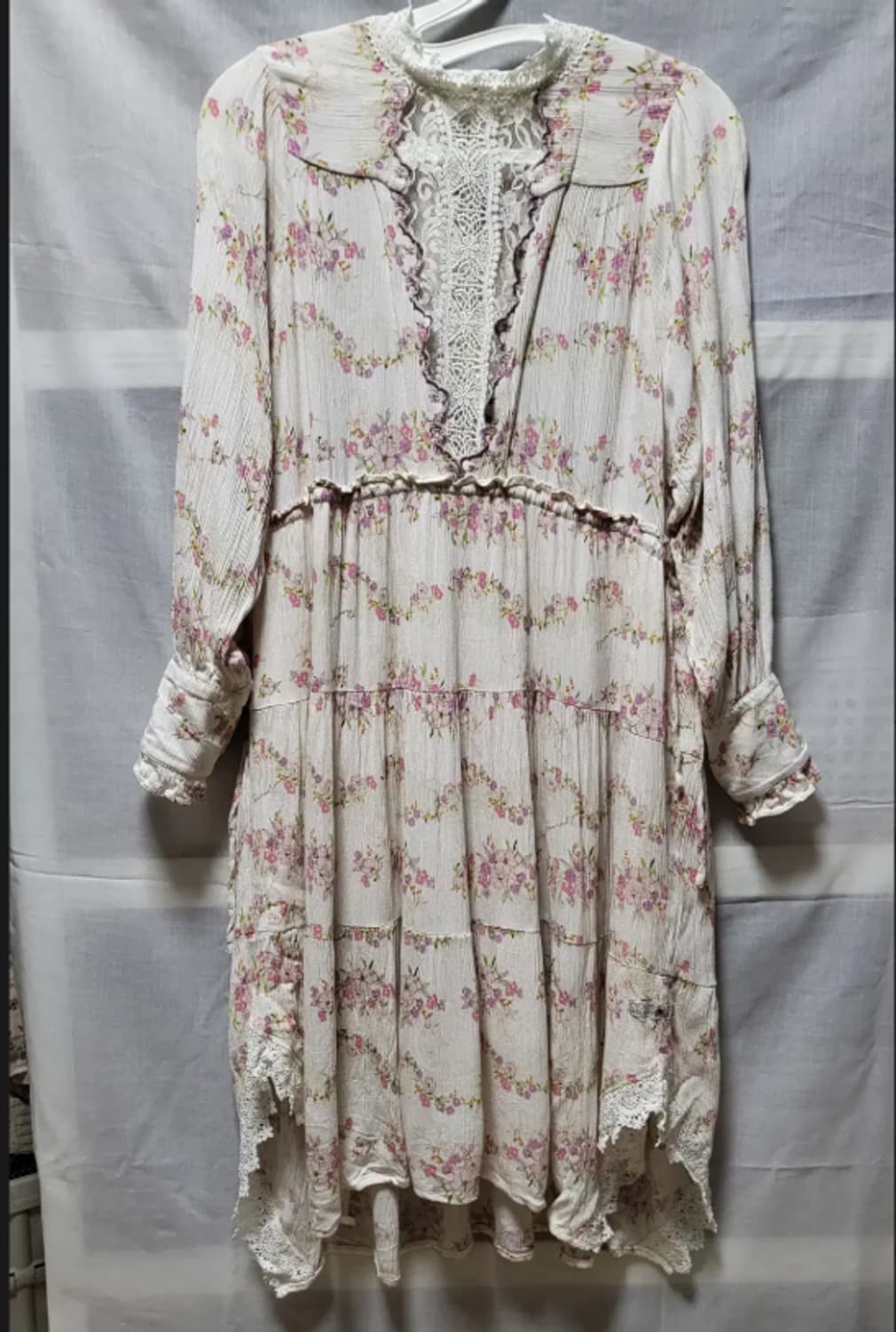 써스데이 레이스 플라워 미디원피스 상품이미지1