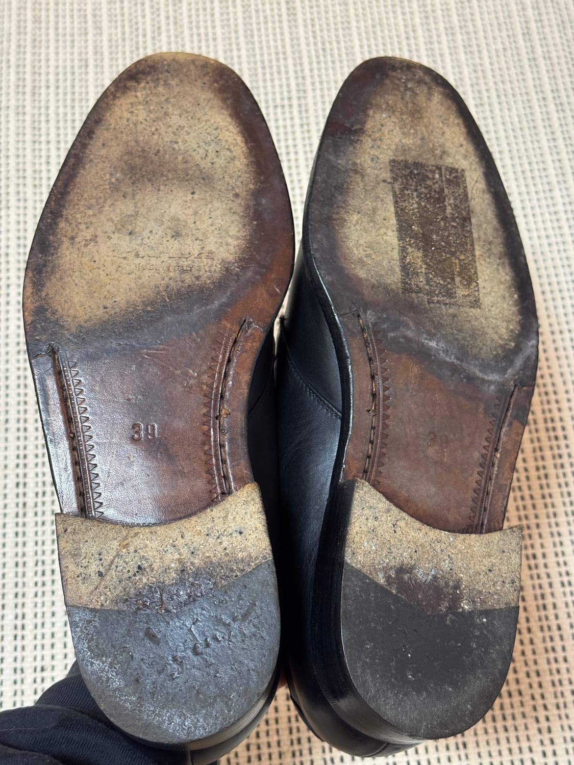 프라다 미니멀 로퍼 39 사이즈 상품이미지5