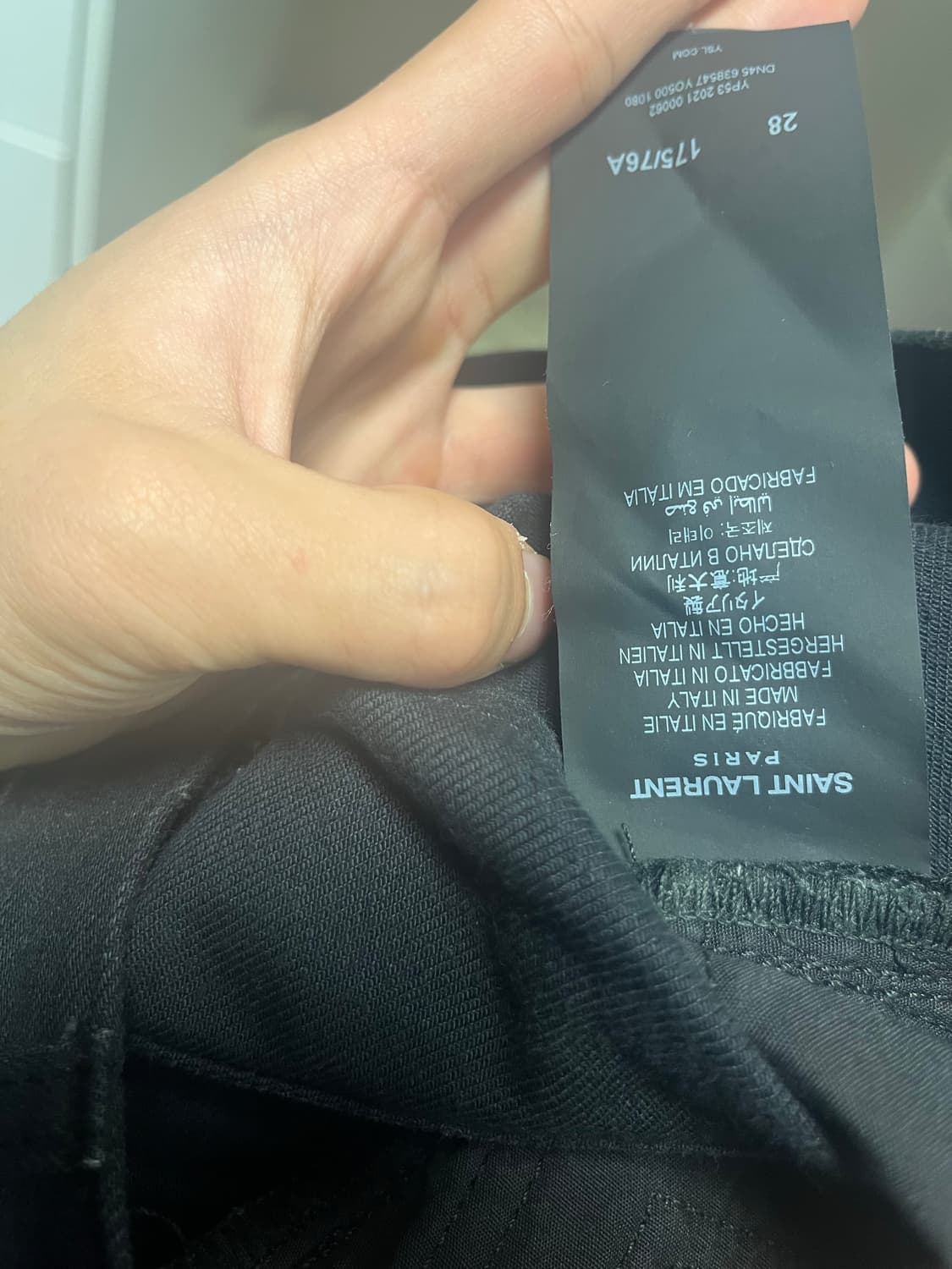 생로랑 디스트로이 쇼츠 28size 상품이미지6