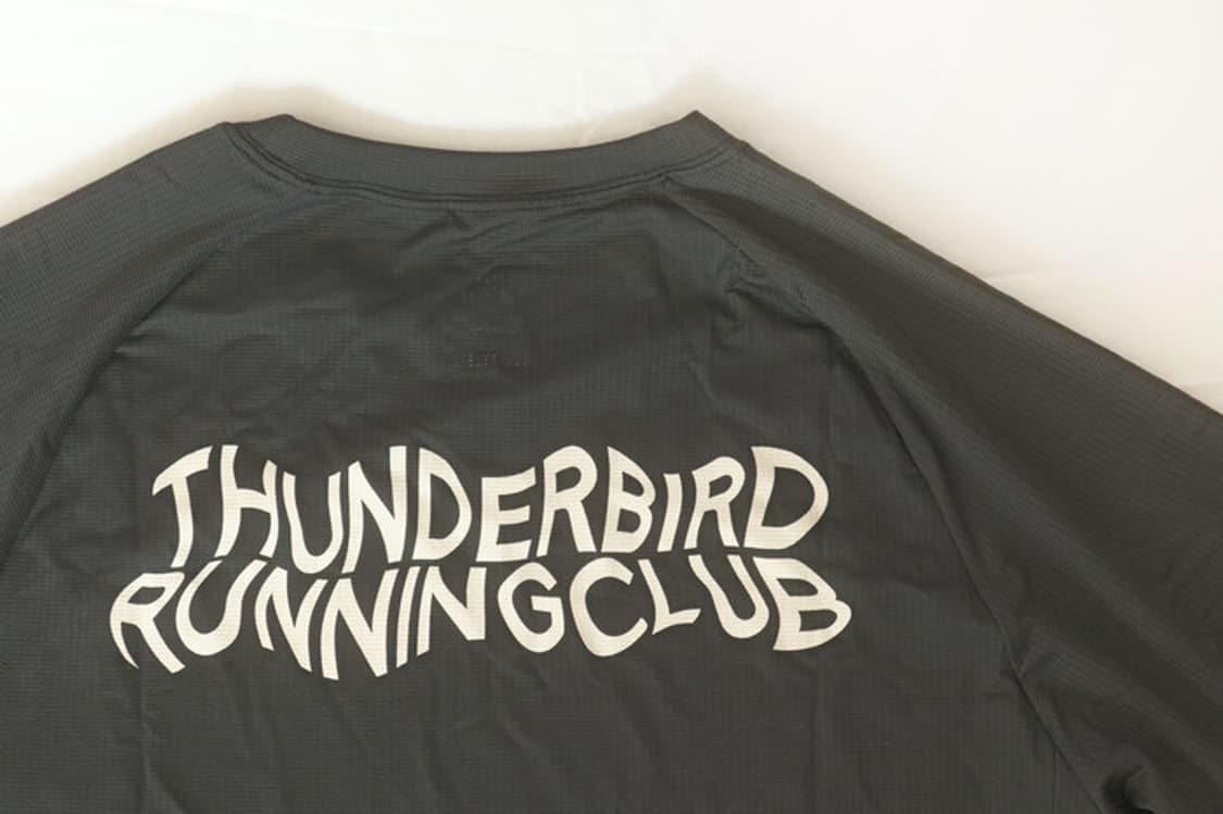 [새상품 XL] cayl 케일 thunderbirdrunclub 상품이미지1