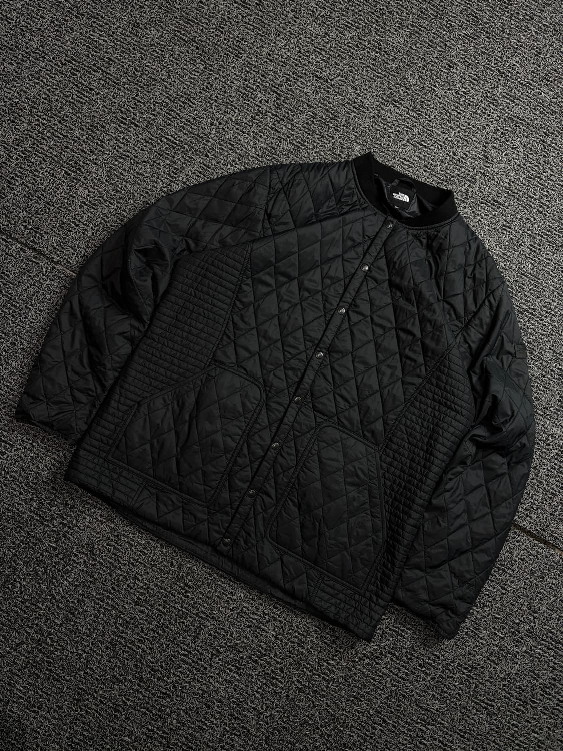 노스페이스 패치로고 킐티드 봄버 자켓 블랙 1835 상품이미지1