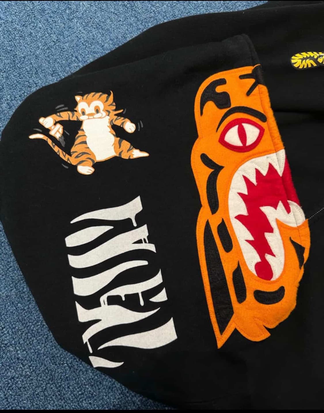 베이프 투웨이 호랑이 샤크 후드집업 상품이미지3