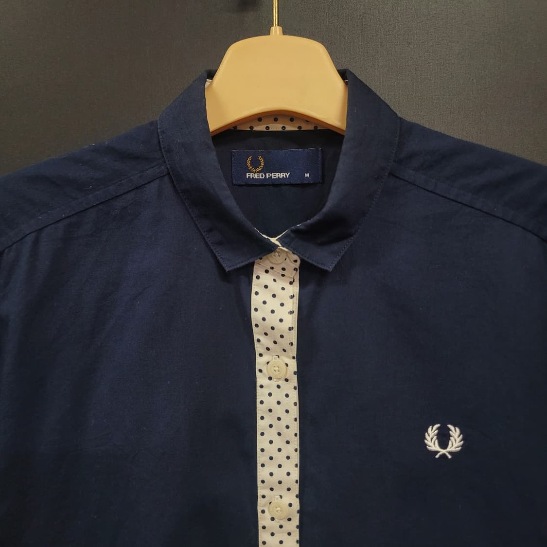 FRED PERRY 프레드페리 자수로고 셔츠 상품이미지2