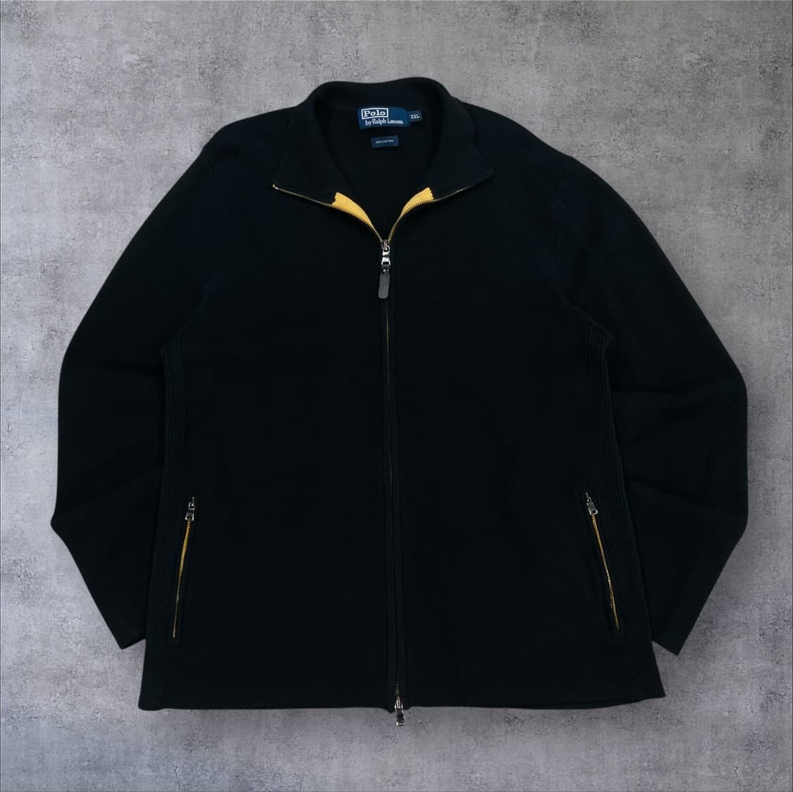 폴로 랄프 로렌 블랙 컬러 미니멀 니트 집업 상품이미지1