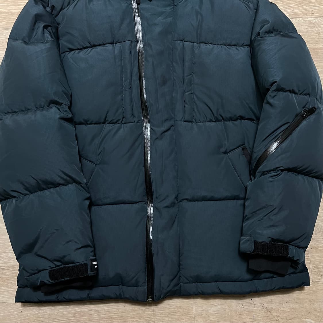 게스 LA 덕다운 후드 패딩 점퍼 [네이비] L/100 상품이미지3