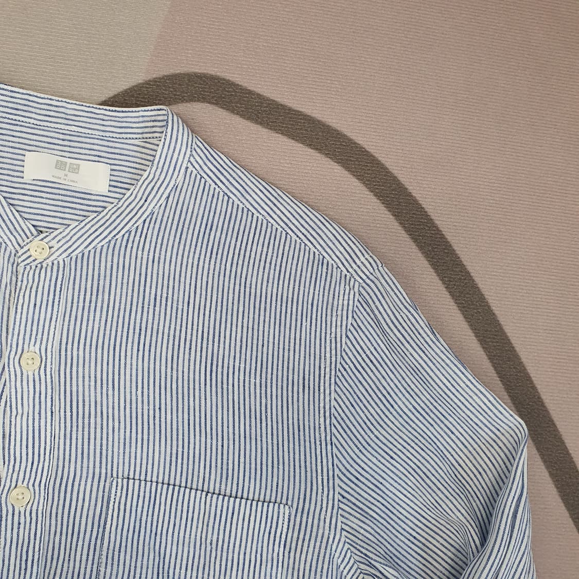 유니클로 마100 헨리넥 셔츠 남자95 상품이미지3