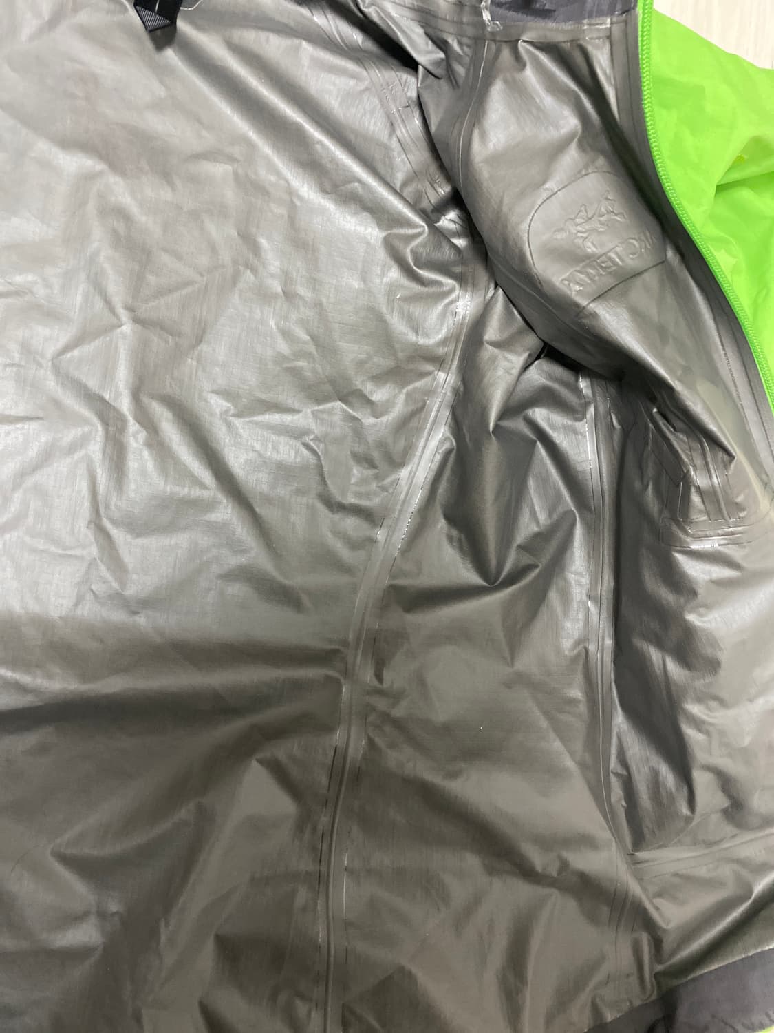 정품 아크테릭스 백화점판 고어텍스 베타 바람막이 S 상품이미지8