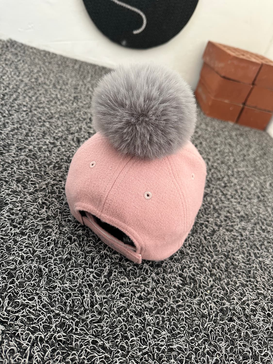 타이틀리스트 여성 핑크 폼폼이 골프 모자 상품이미지3