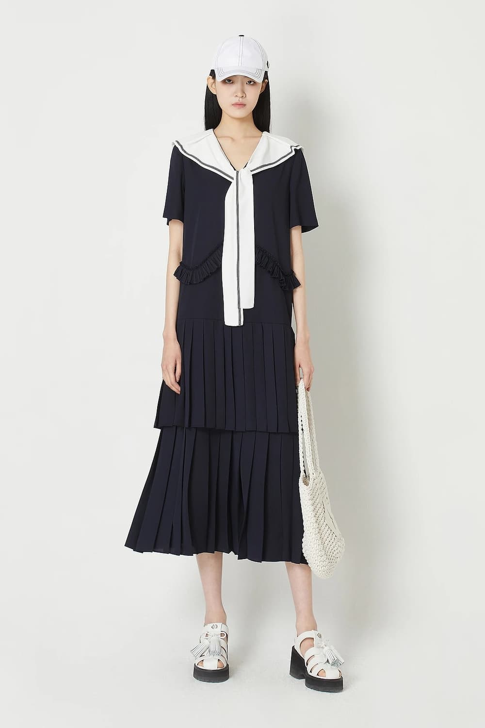 럭키슈에뜨 2023 세일러 카라 리본 플리츠 원피스 36사이즈 상품이미지1