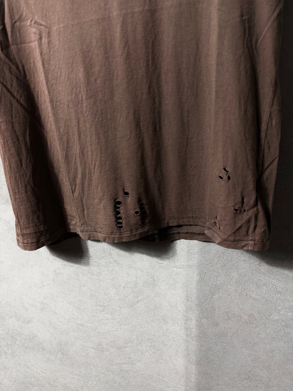 R13 Distressed Garment Dyed T-shirt  상품이미지5