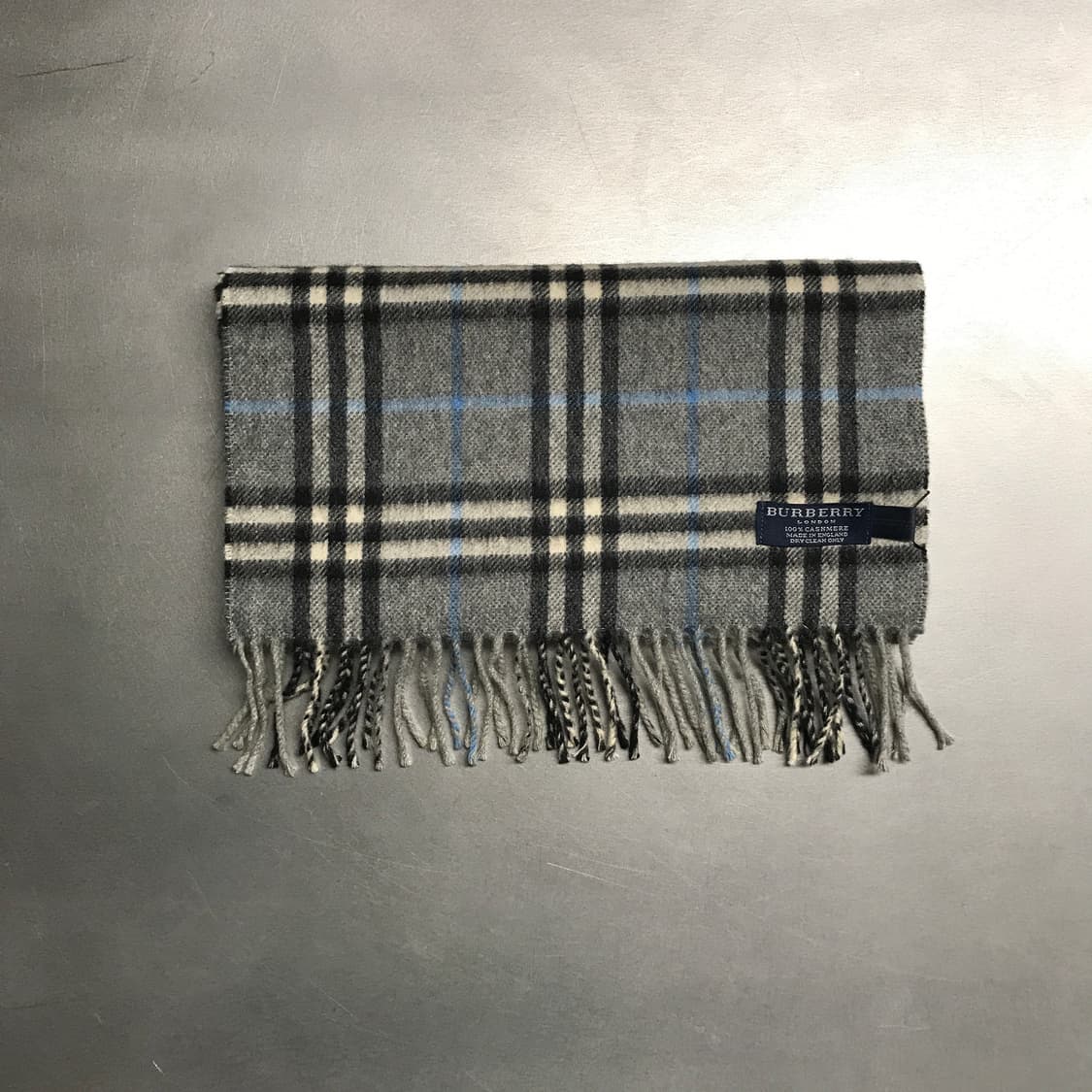 버버리 정품 캐시미어 머플러 그레이 상품이미지2