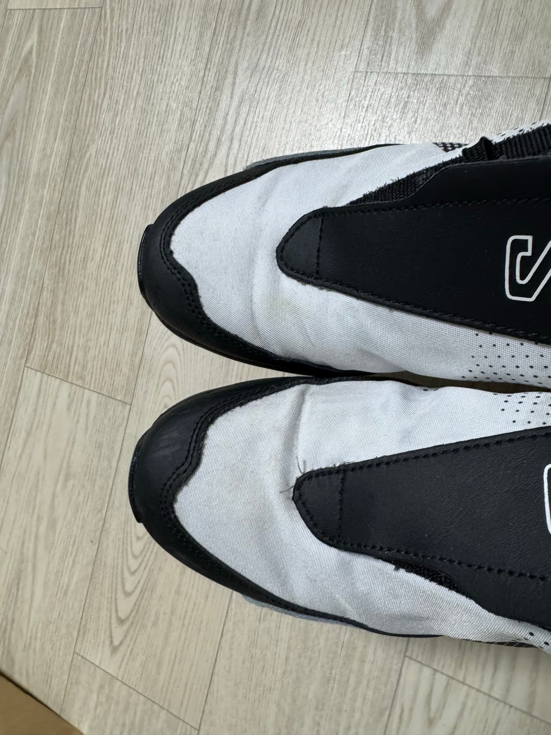 살로몬 꼼데가르송옴므플러스 255 상품이미지5