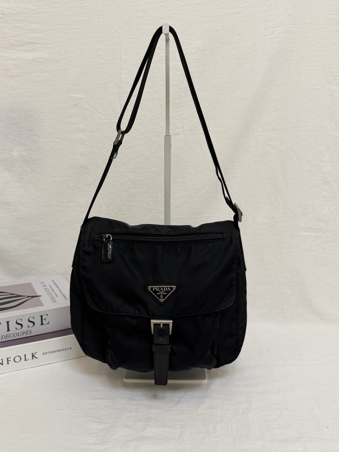 정품 프라다 포코노 나일론 주우재백 메신저백 크로스백 상품이미지2