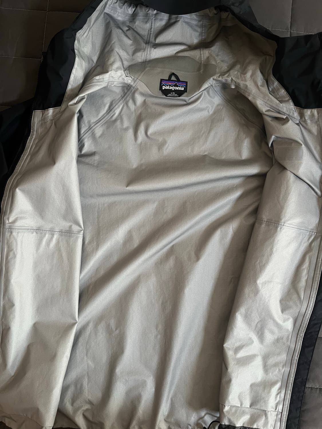 파타고니아 토렌쉘 블랙 L 상품이미지4