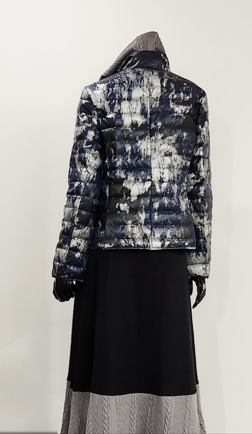 네이비실버 경량패딩  상품이미지4