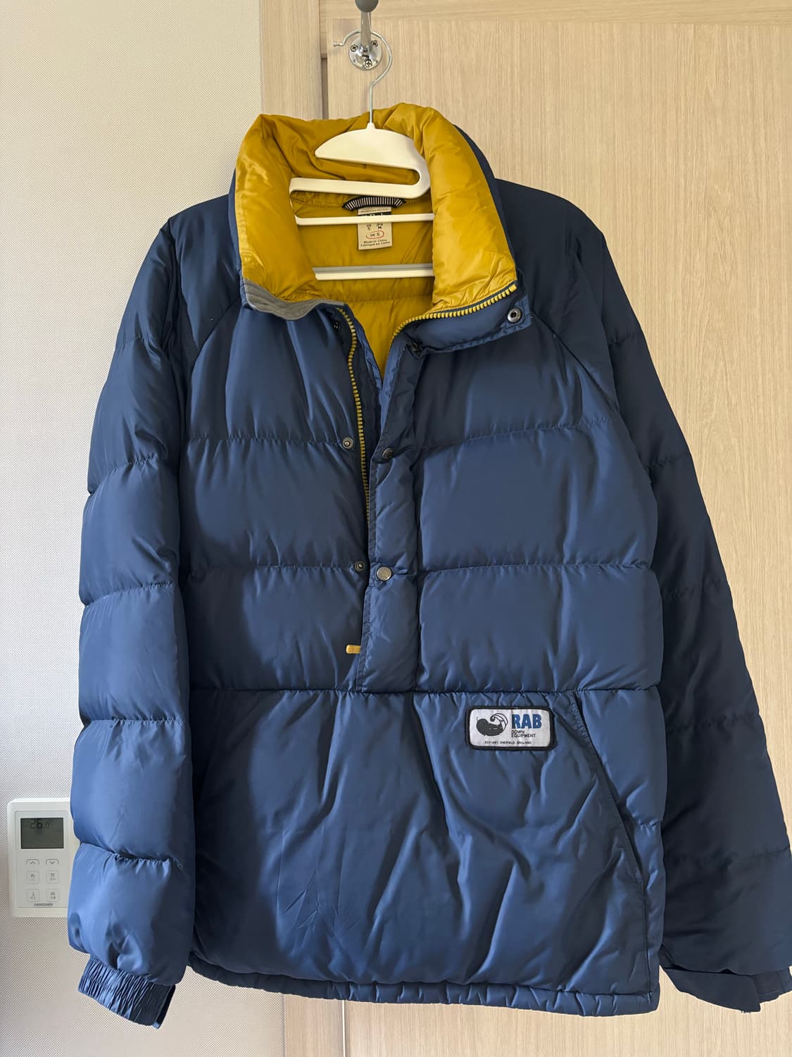 Rab 아노락 패딩 상품이미지1