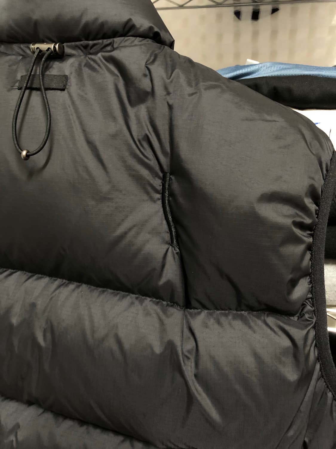 2023 에옹쓰 조끼 패딩 2사이즈 상품이미지3