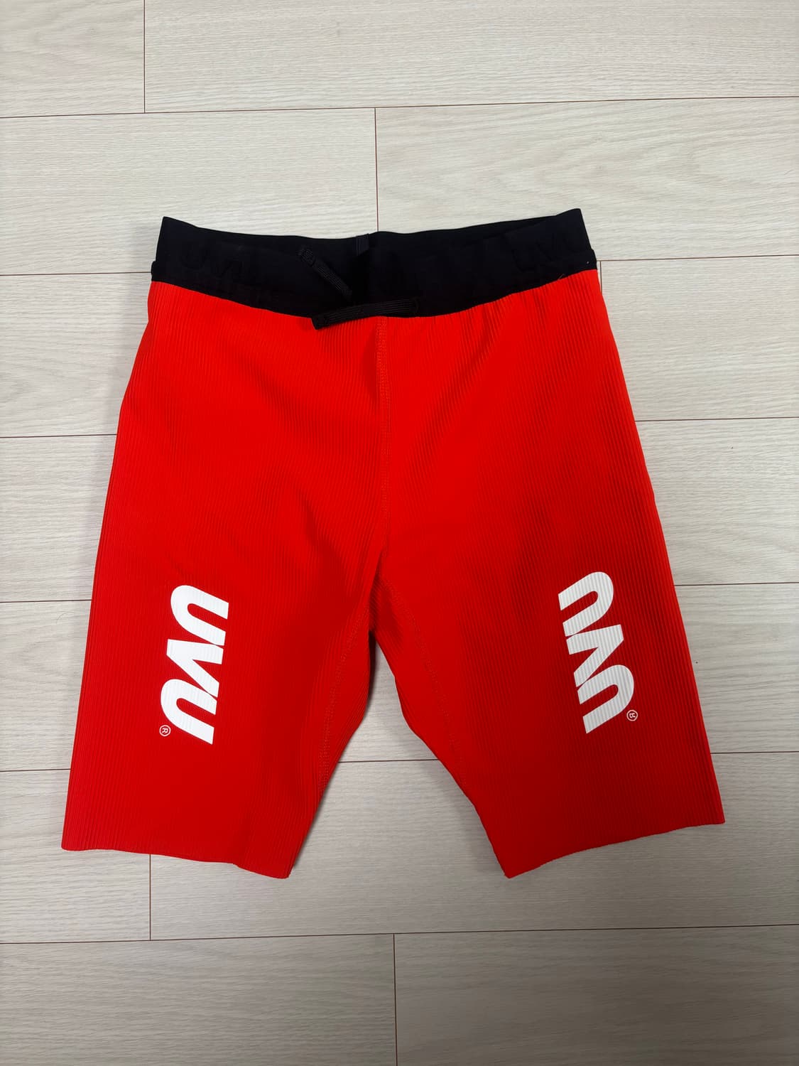 (S) UVU 시카고 에디션 타이즈 레드 상품이미지1